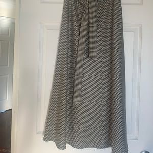 Houndstooth A-line skirt